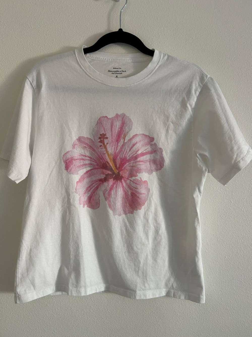 Abercrombie & Fitch Women’s White Hibiscus Flower Shirt Size Medium - Picture 2 of 4